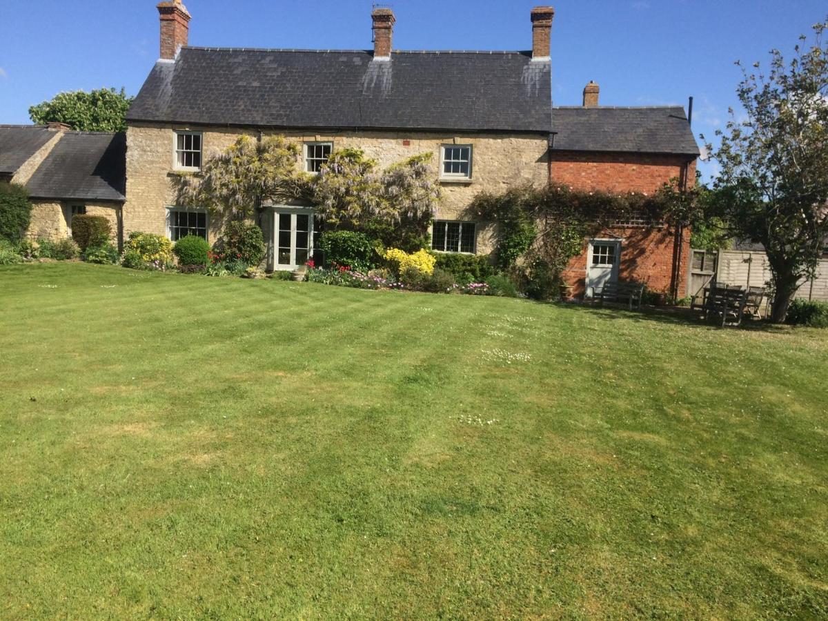 Bed and Breakfast Mill Farm Milton Keynes Esterno foto